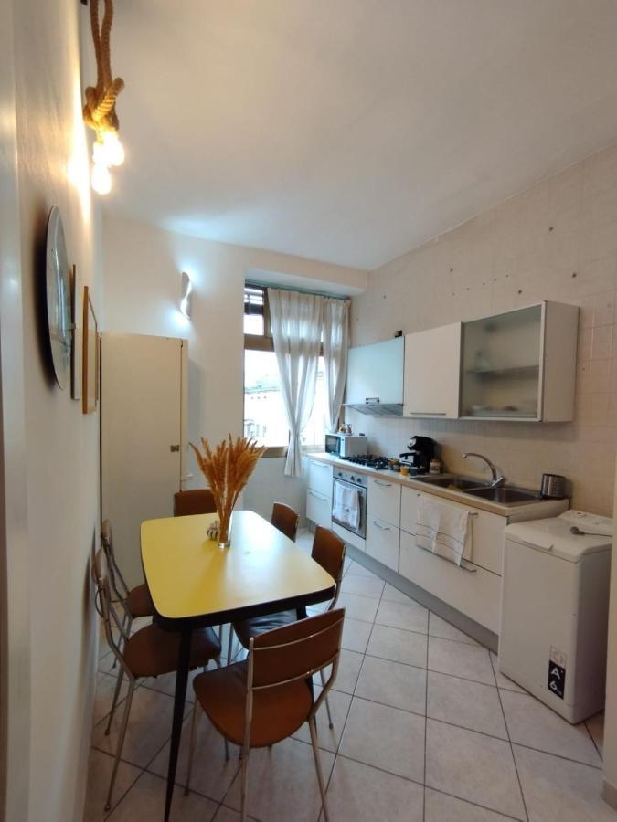 Alkimya Casa Vacanze Salerno Luaran gambar